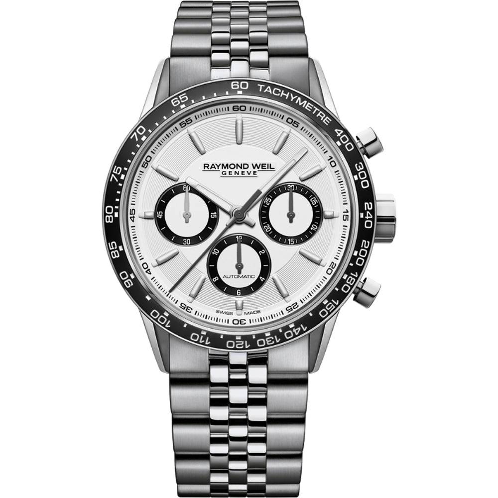 Raymond Weil Freelancer 7741-ST1-30021 herenhorloge 43,5mm met zilveren wijzerplaat, zwarte tachymeter bezel en roestvrijstalen schakelband. Luxe Swiss Made horloge voor moderne heren in de categorie horloges.