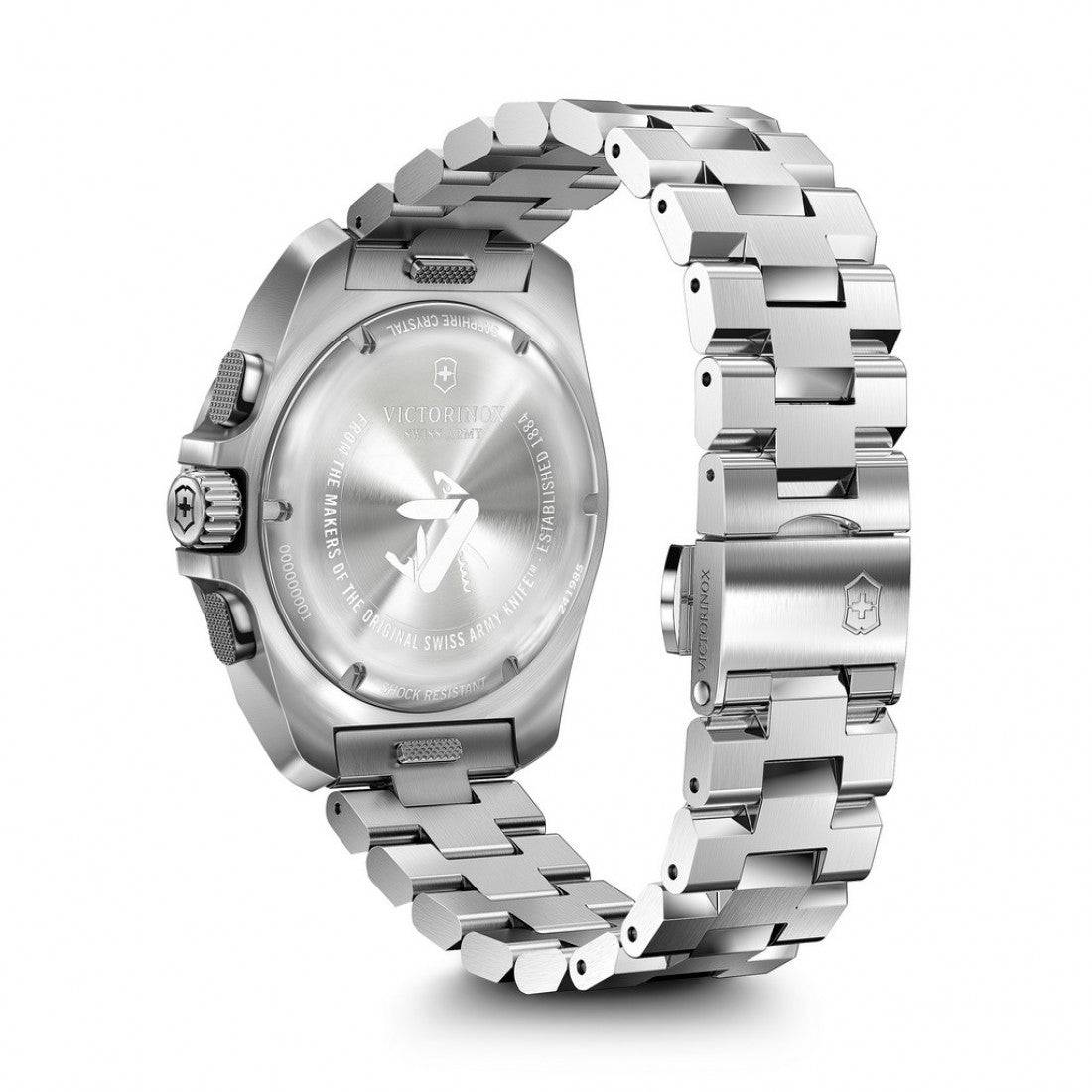 Victorinox I.N.O.X. Chronograaf Herenhorloge 241985 met blauwe wijzerplaat, roestvrijstalen band en 43mm kast, waterdicht tot 20 ATM. Luxe Swiss Made horloge voor heren in de categorie horloges.