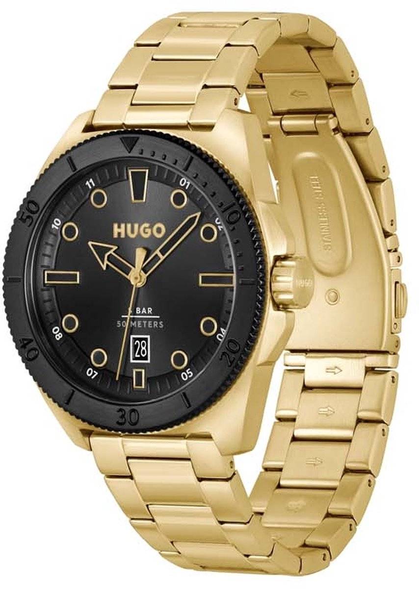 Hugo Boss Orange horloge HU1530304 44mm Heren met goudkleurige schakelband en zwarte wijzerplaat, ideaal voor stijlvolle gelegenheden.