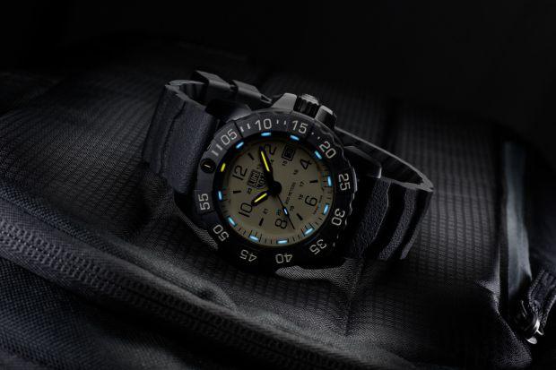 Luminox Navy SEAL Foundation Strap-Set Edition - XS.3251.CBNSF.SET 45mm - horlogeoutlet.nl